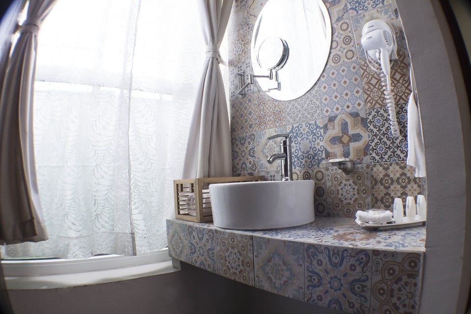 Superior Room | Bathroom sink