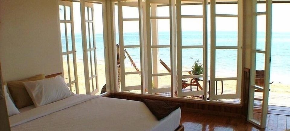 Villa Beach View / Free Round Trip pick up from Koh Mak Pier. Must inform hotel for boat schedule  | In-room safe, desk, free WiFi