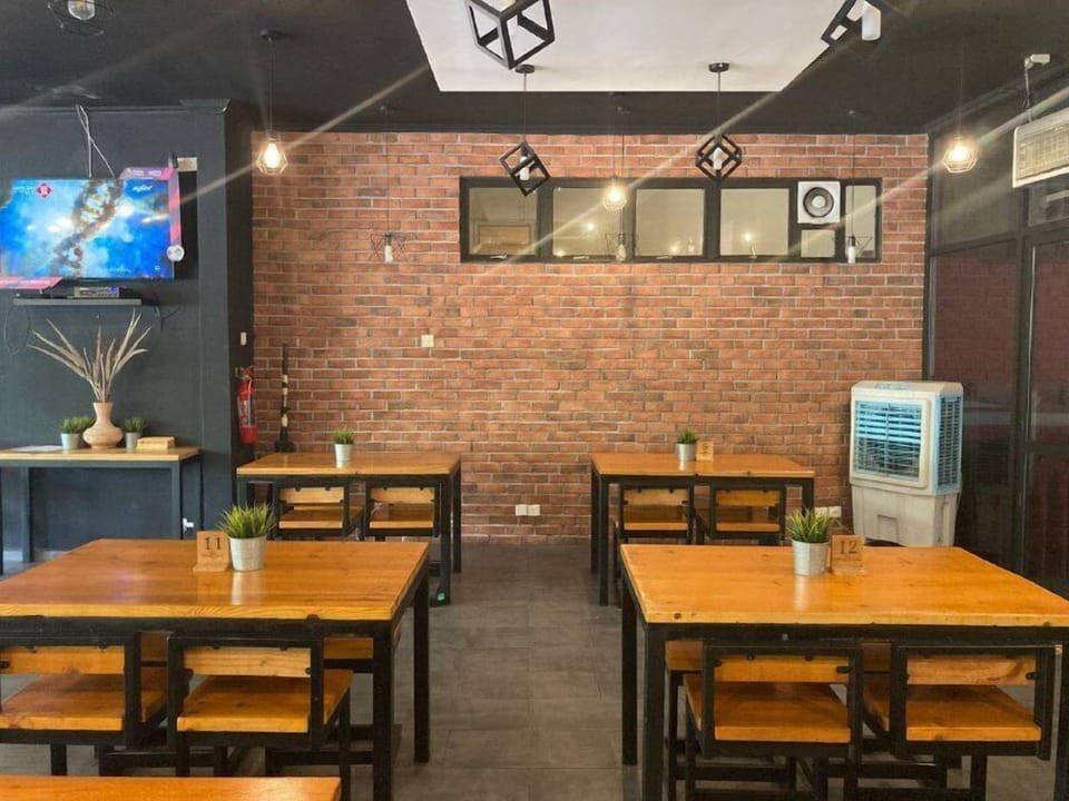 Cafe