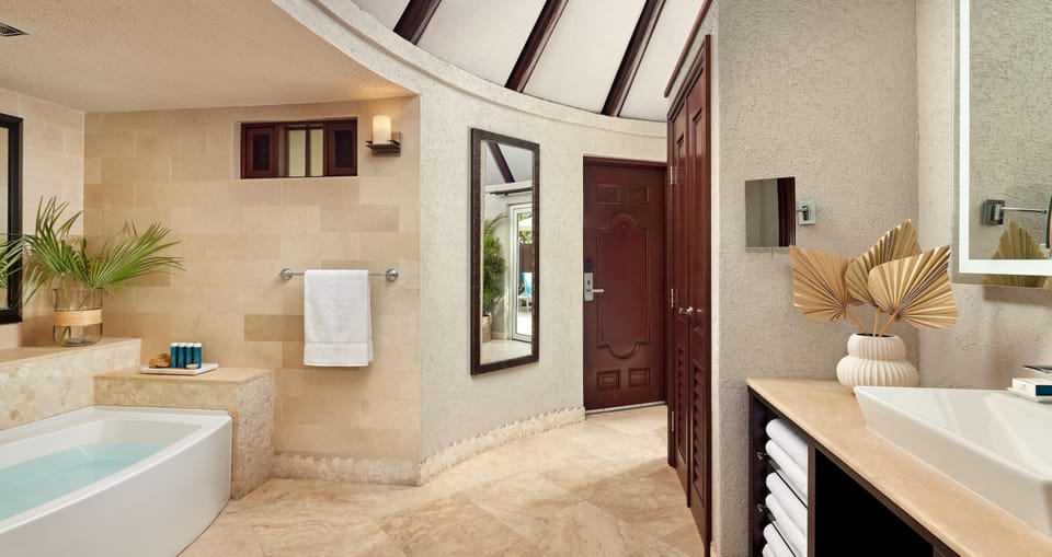 Caribbean Honeymoon Seaside Butler Suite | Premium bedding, minibar, in-room safe, blackout drapes