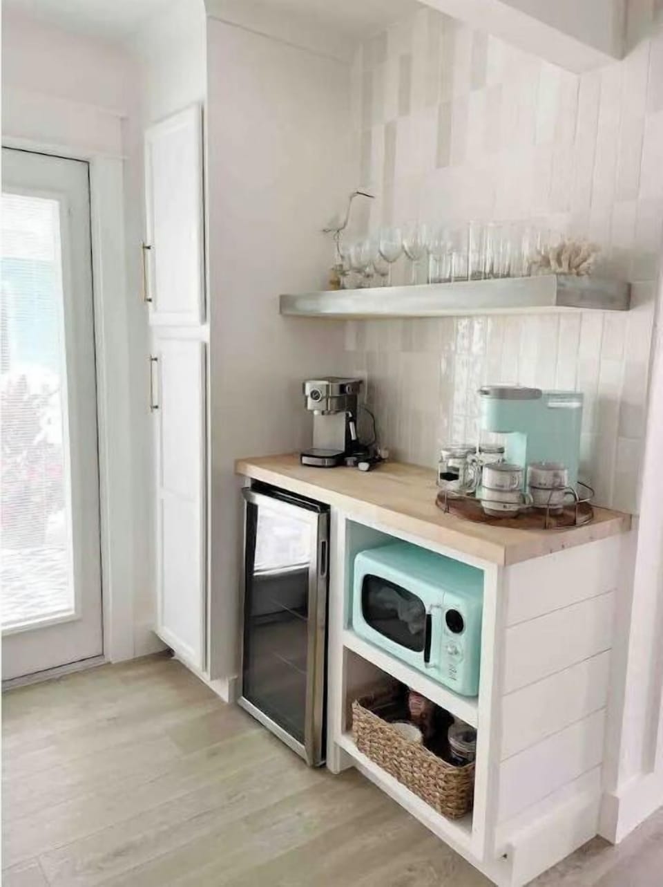 Coffee/ wine bar!