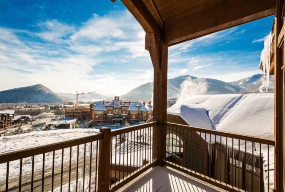 Condo | Mountain view