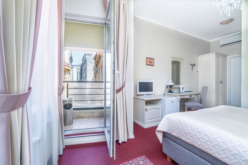 Standard Double or Twin Room | View from room