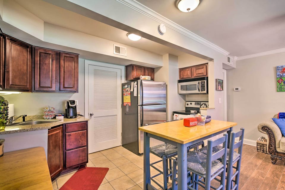 Kitchen | Cooking Basics | Ice Maker | Garbage Disposal