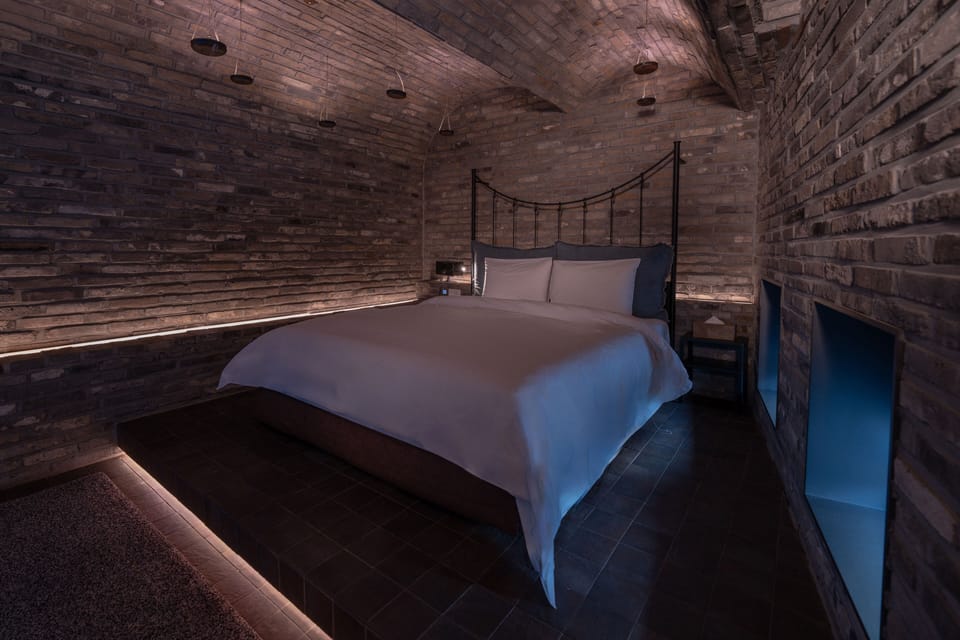 Suite Double (Random) | Premium bedding, down comforters, pillowtop beds, minibar