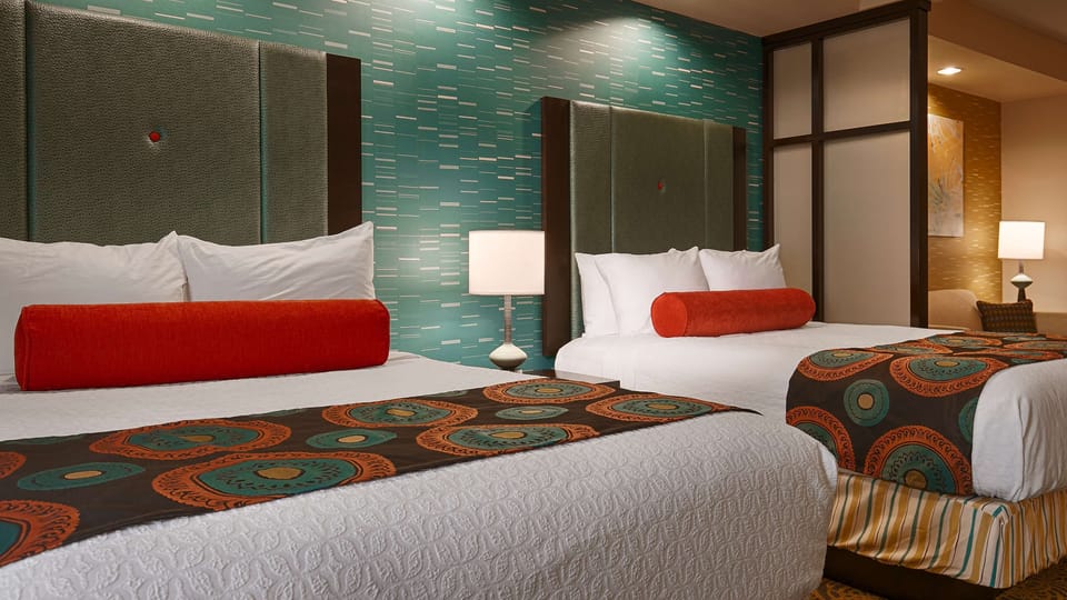 Premium bedding, pillowtop beds, in-room safe, desk