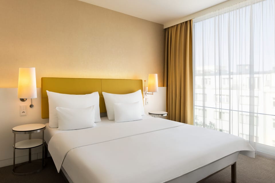 Hypo-allergenic bedding, in-room safe, desk, laptop workspace
