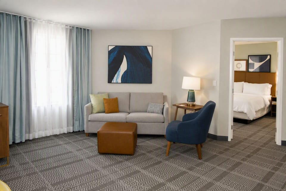 In-room safe, desk, laptop workspace, soundproofing