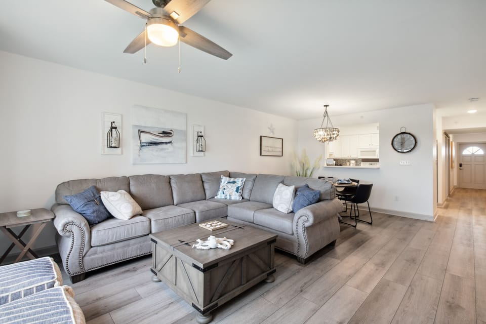 Living Room & Dining Area