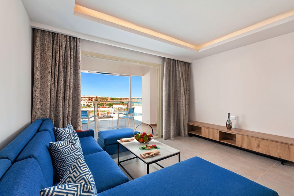 Elite Side Sea View Room | Minibar, in-room safe, soundproofing, free WiFi
