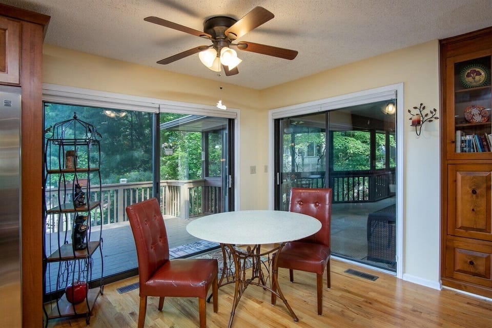 Breakfast Table