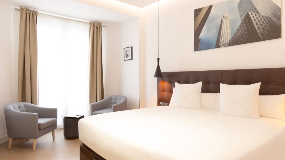 Junior Suite, Balcony | 1 bedroom, premium bedding, down comforters, pillowtop beds