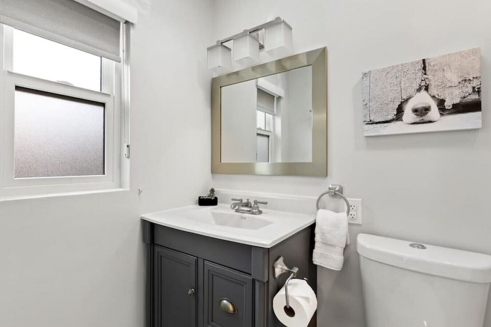 Fresh, clean, and simple—everything you need to start or end your day right.