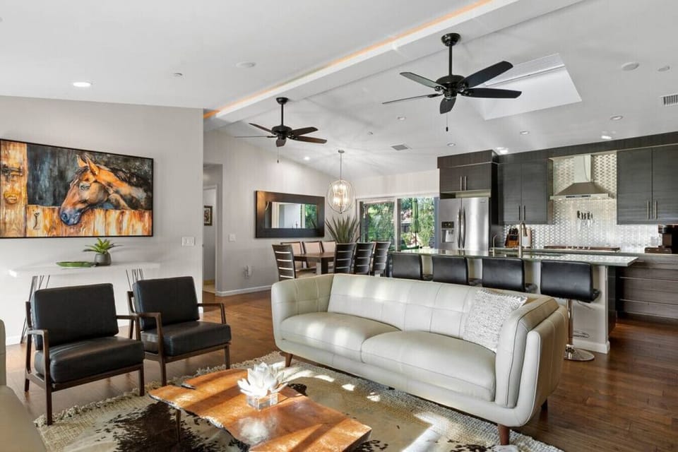 Kick back in this open, modern space that’s made for easy entertaining.