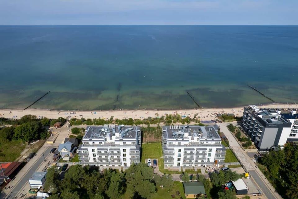 The apartment's surroundings. 