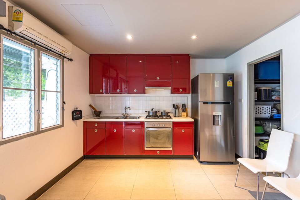 Economy House | Private kitchen