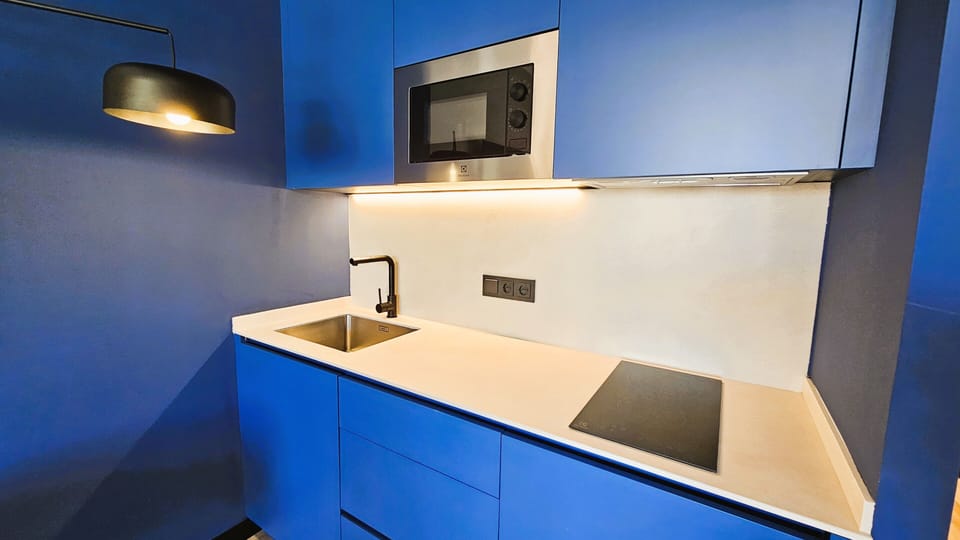 Private kitchenette