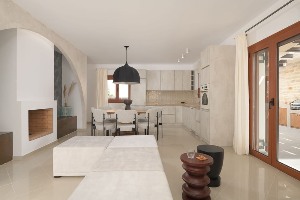 The living room & dining area opens to the terrace.