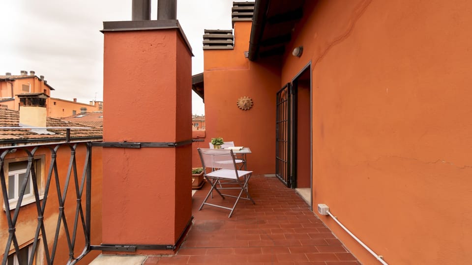 Apartment (1 Bedroom) | Outdoor dining