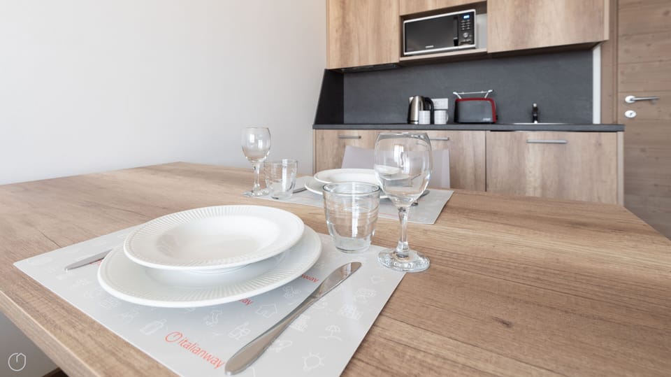 Apartment (1 Bedroom) | Interior