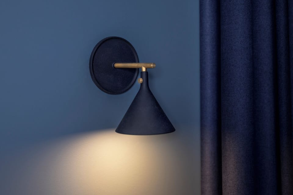 In-room safe, soundproofing, free WiFi, bed sheets