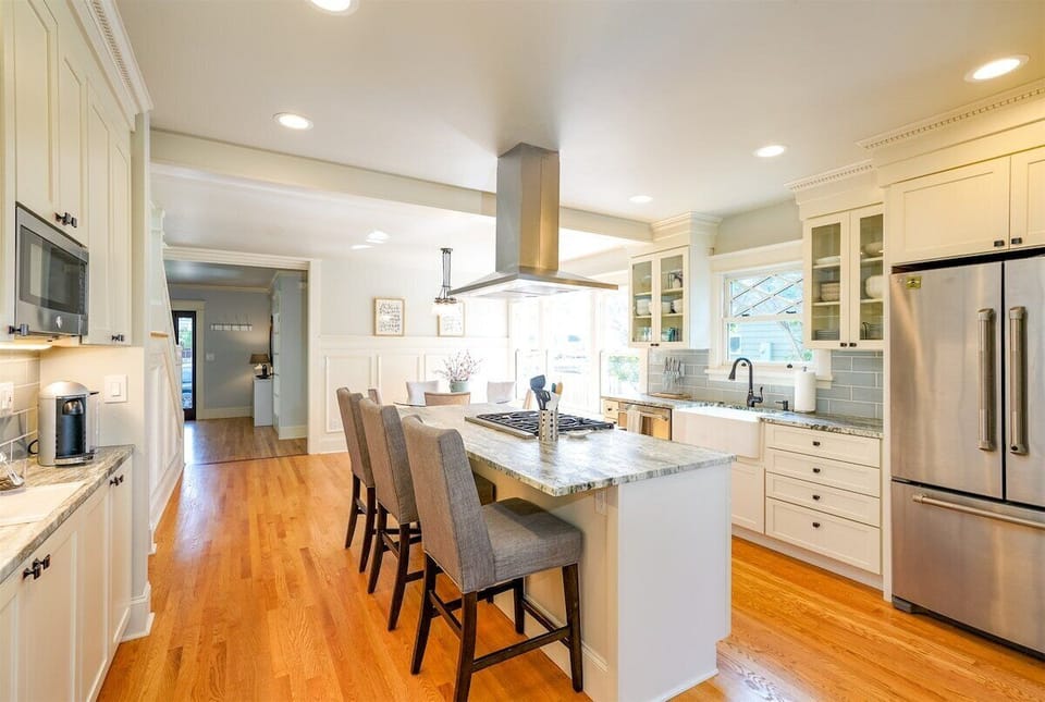 Gourmet Kitchen