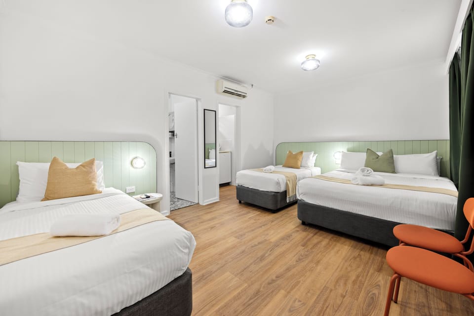 Deluxe Room, Multiple Beds | Desk, free WiFi, bed sheets