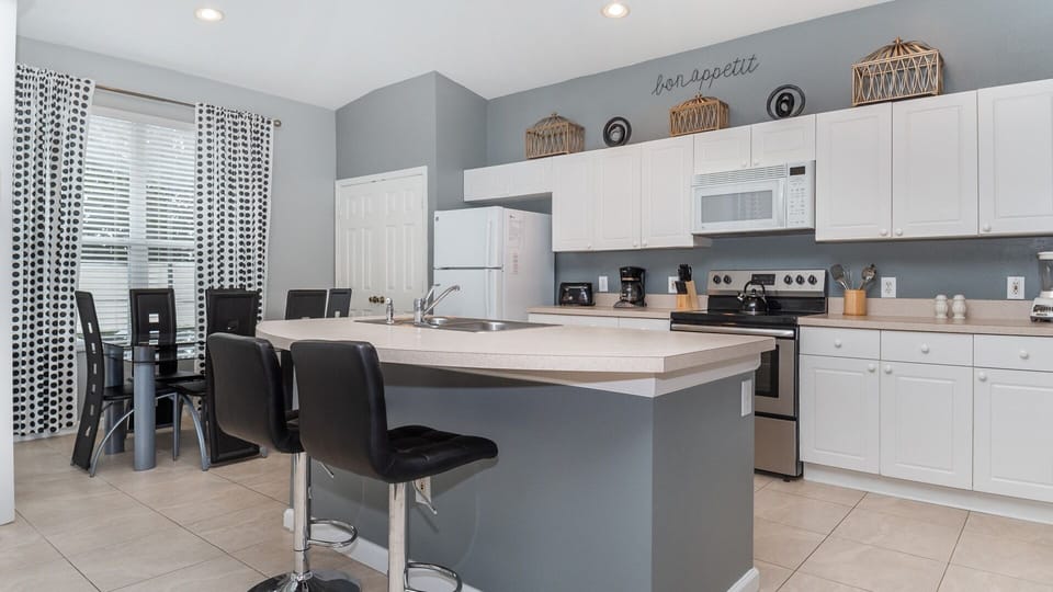 Whip up wonders: Our kitchen, where recipes come to life!