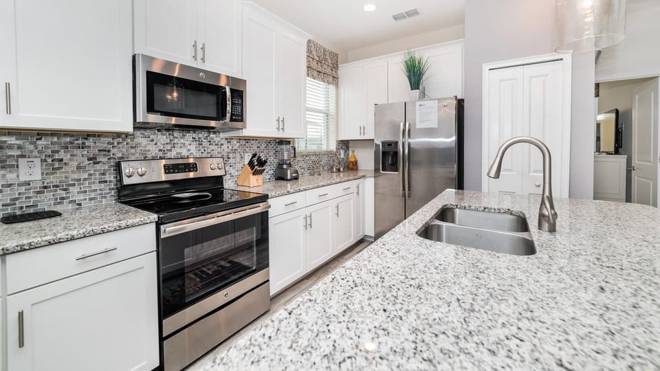 Whip up wonders: Our kitchen, where recipes come to life!