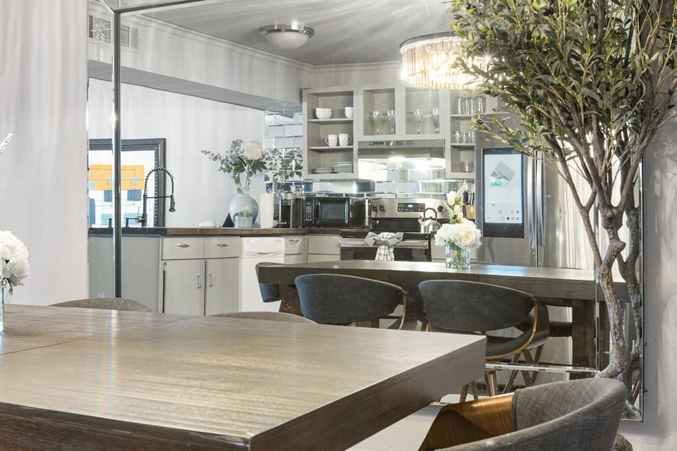 Breakfast bar and dining setup for easy meals & conversation