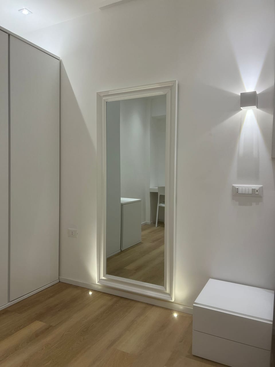 Standard Room, 1 Bedroom, Private Bathroom, City View | Minibar, desk, laptop workspace, soundproofing