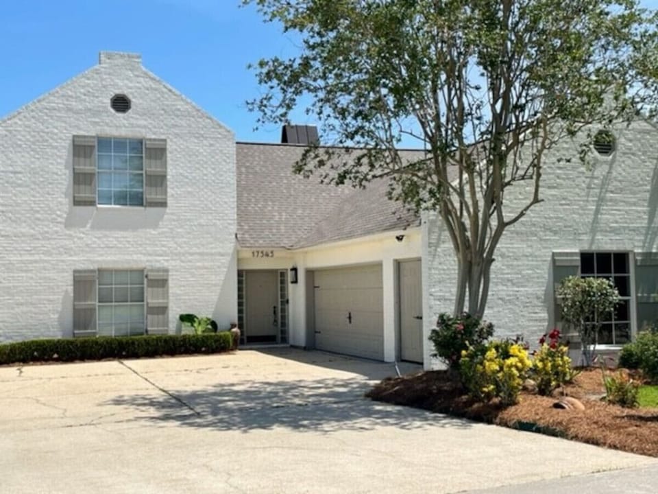 2 car garage