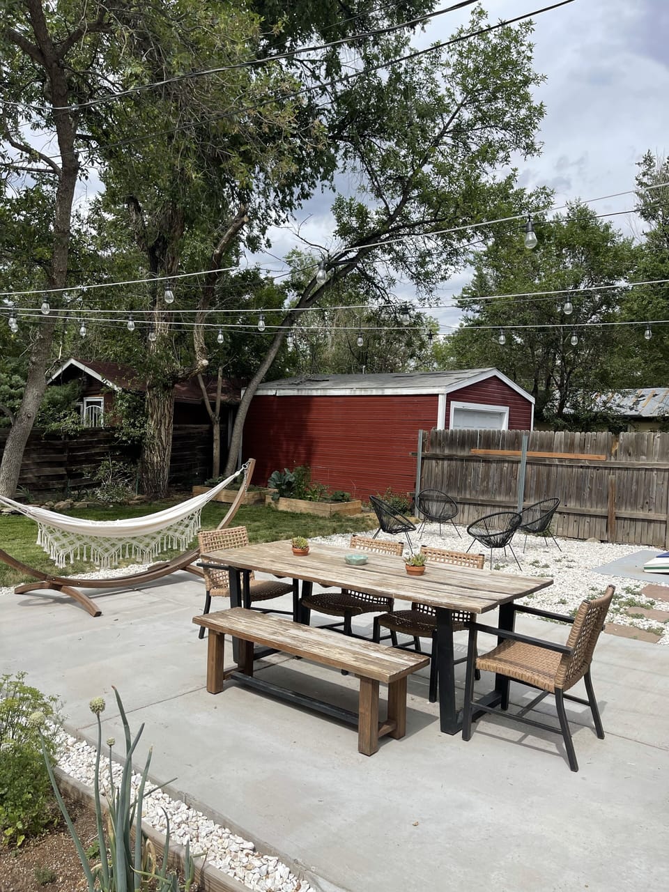 Outdoor dining