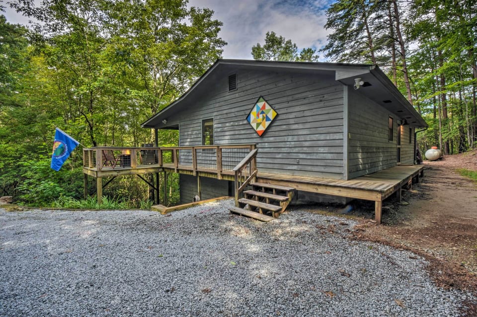 Parking | Driveway (2 Vehicles) | Trailer Parking