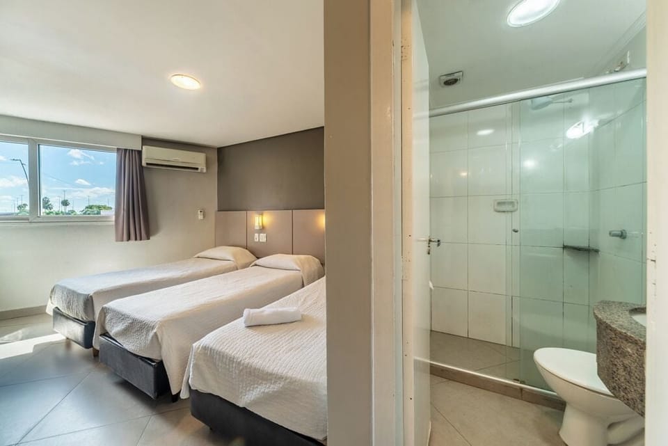 Deluxe Room | Desk, laptop workspace, soundproofing, WiFi