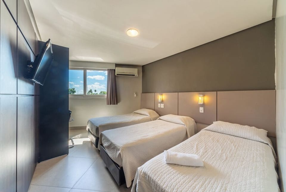 Deluxe Room | Desk, laptop workspace, soundproofing, WiFi