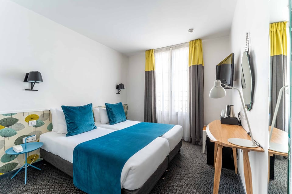 Family Room ( 2 Rooms) - Complimentary soft minibar,courtesy tray, Chromecast and digital press | Premium bedding, minibar, in-room safe, desk