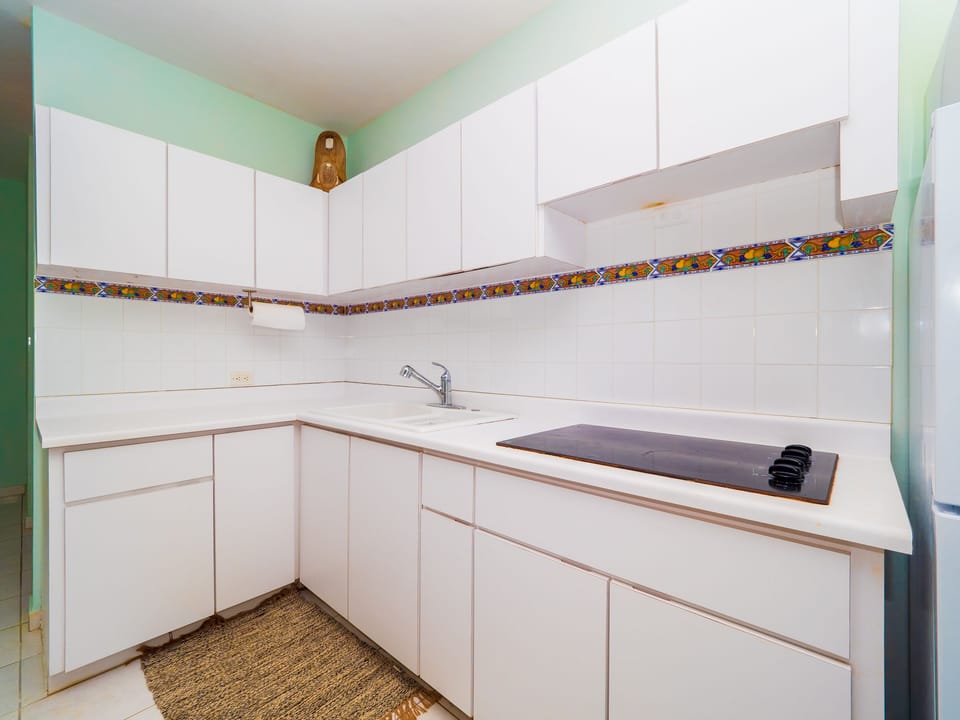 Fully stocked kitchen