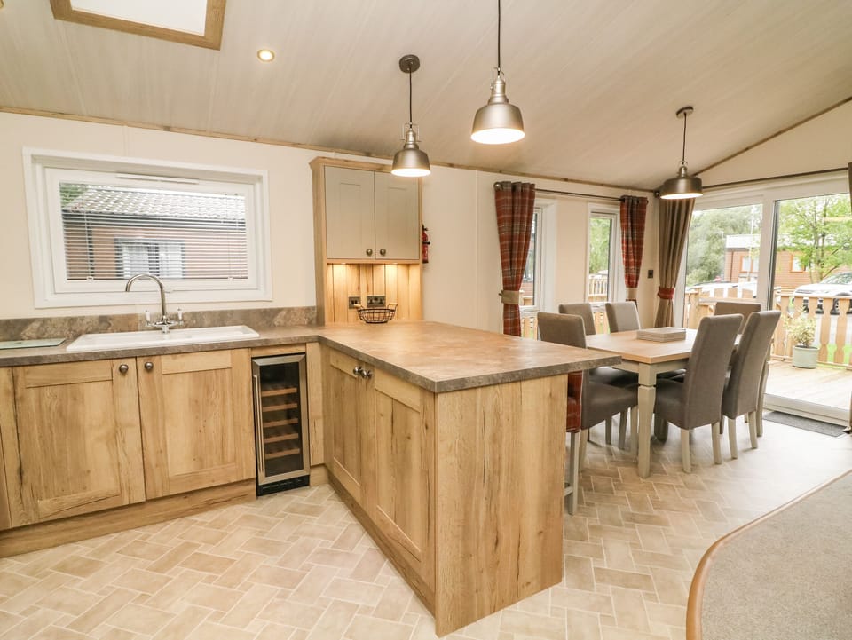 Fridge, dishwasher, electric kettle, toaster