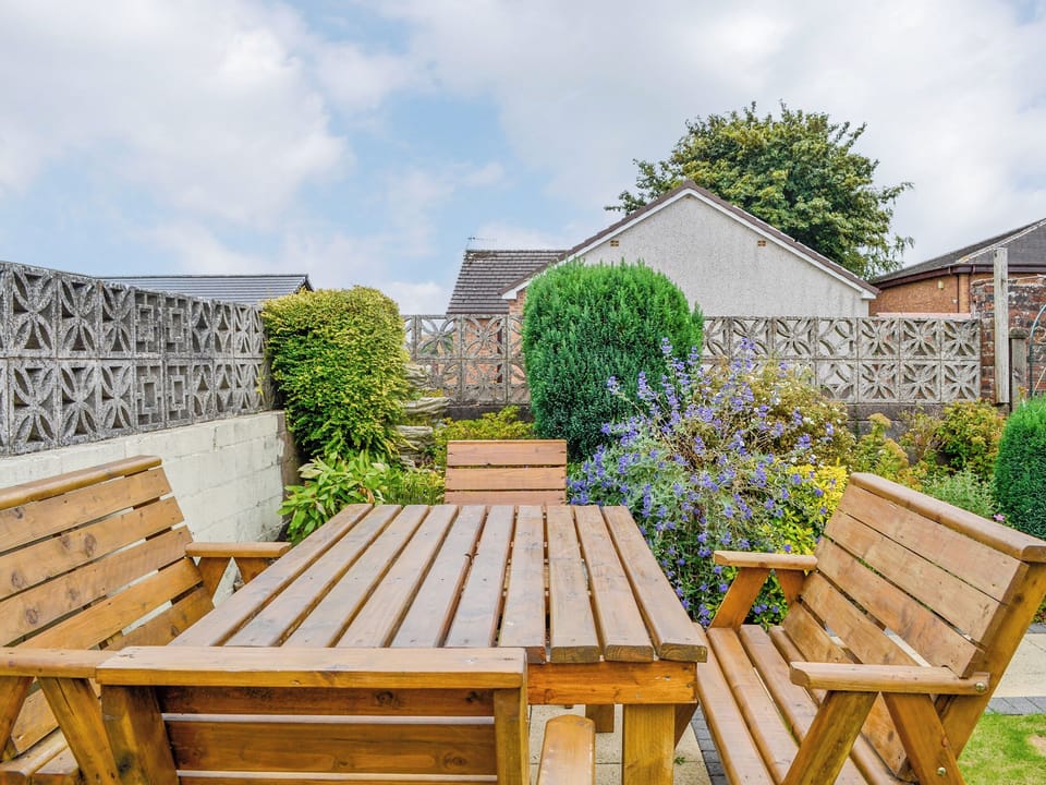 Outdoor area | The Moorings, Dumfries
