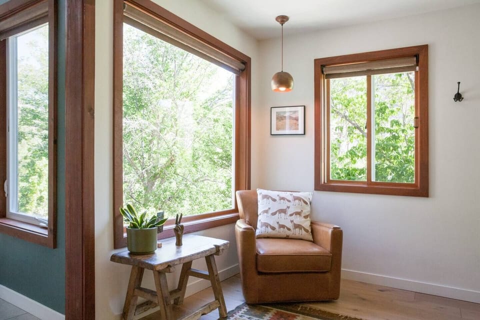 One of many reading nooks in the trees.