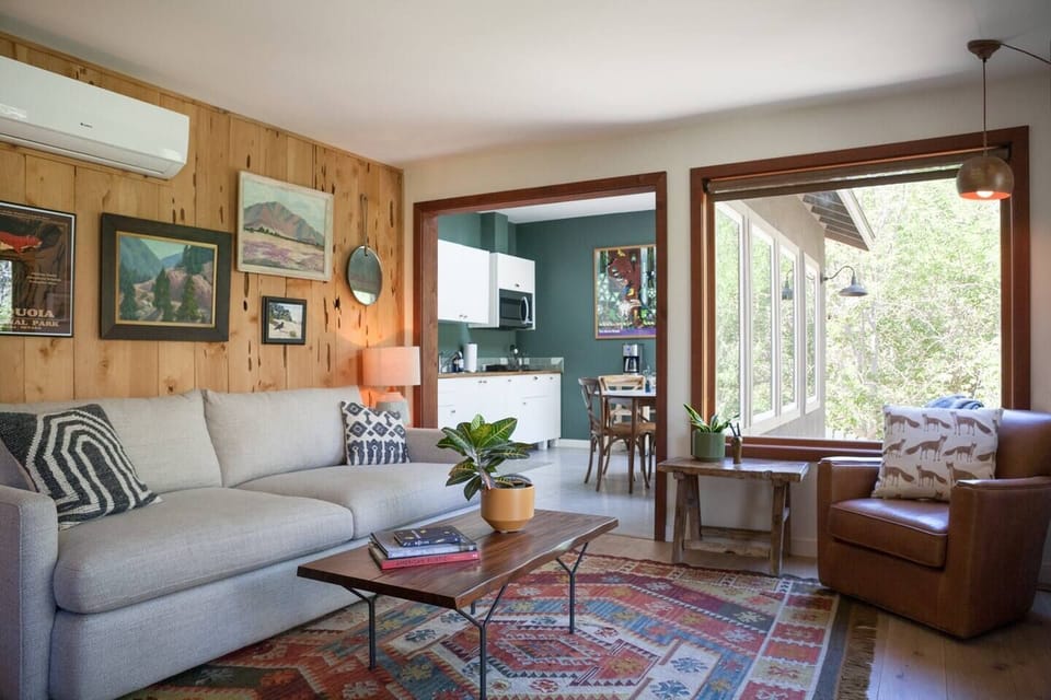 An intimate space that's perfect for a couple or a small family.