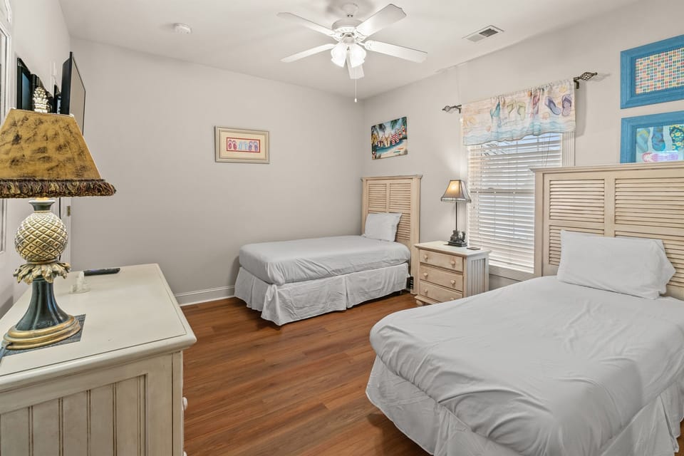 2 Twins in 3rd Bedroom