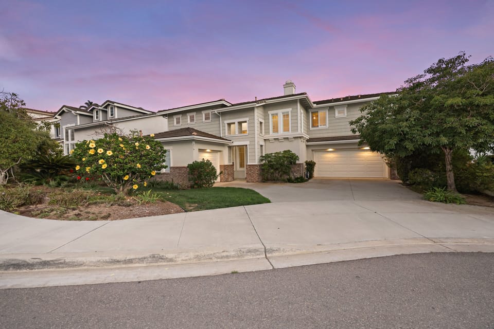 Large home on a cul-de-sac, great for families!