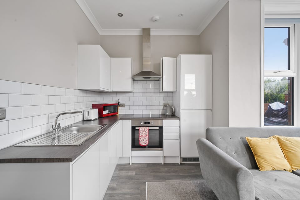 Flat 3, 9 Sittingbourne Road - AARO7uWu4m6bJ8jYAXJt