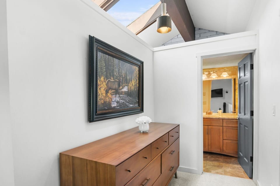 King Bedroom in Loft with Full Bathroom and Laundry Room