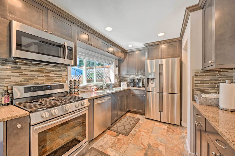 Kitchen | Complimentary Spices