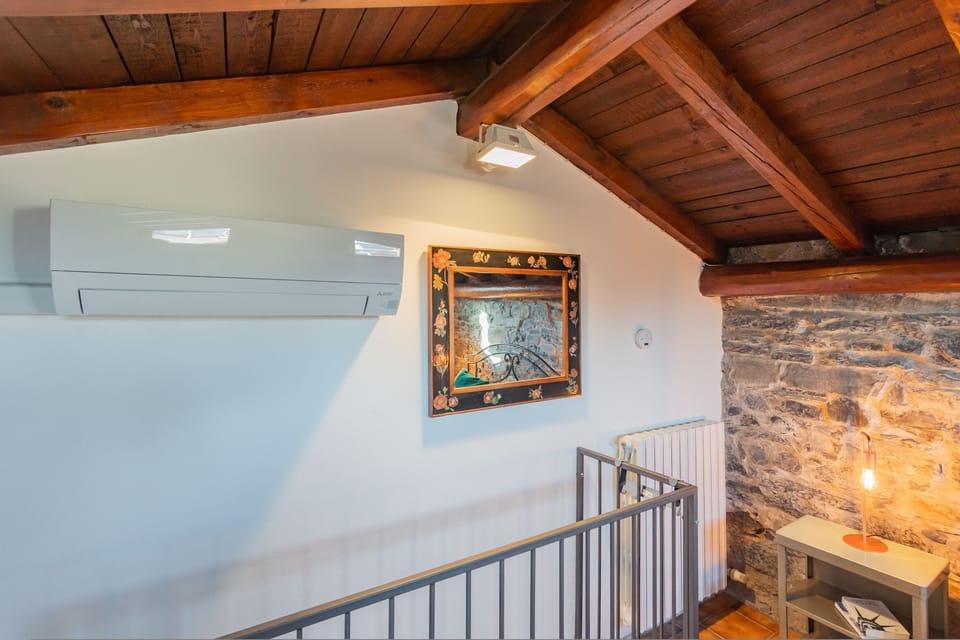 House | 2 bedrooms, iron/ironing board, WiFi