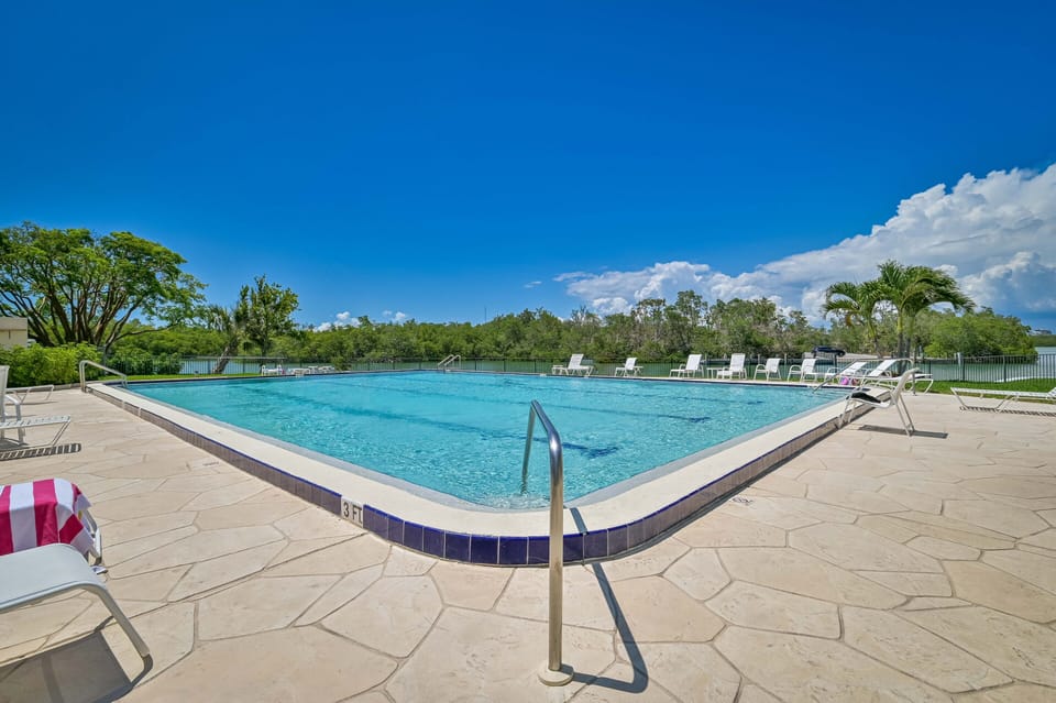 VSC801 - The pool at Vanderbilt Surf Colony offers gorgeous Vanderbilt Channel views