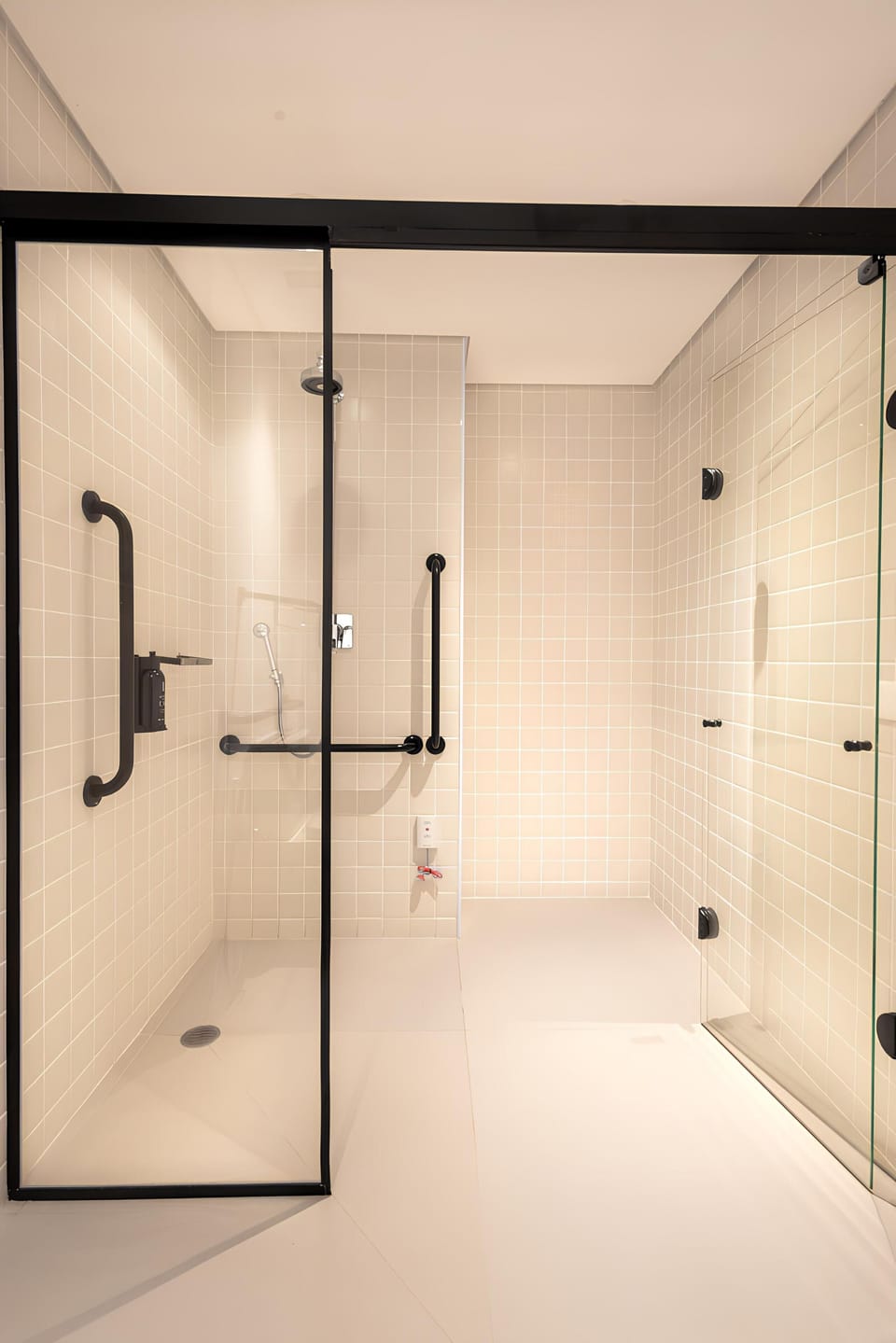 Premium PwD Disability Access - 1 King Bed | Bathroom | Shower, hair dryer, towels, soap